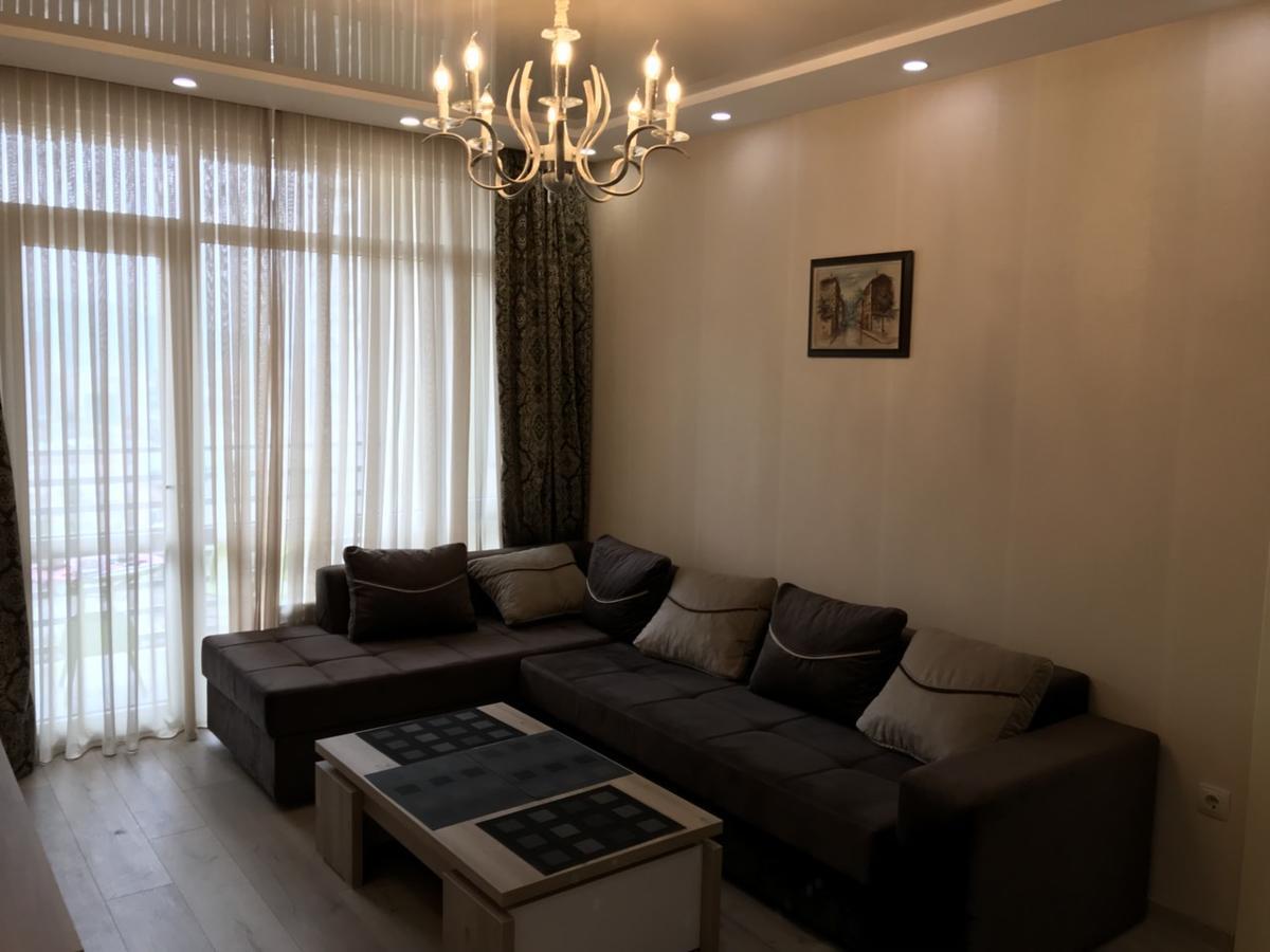 Apartment Lux With 3 Rooms Batumi Exteriör bild